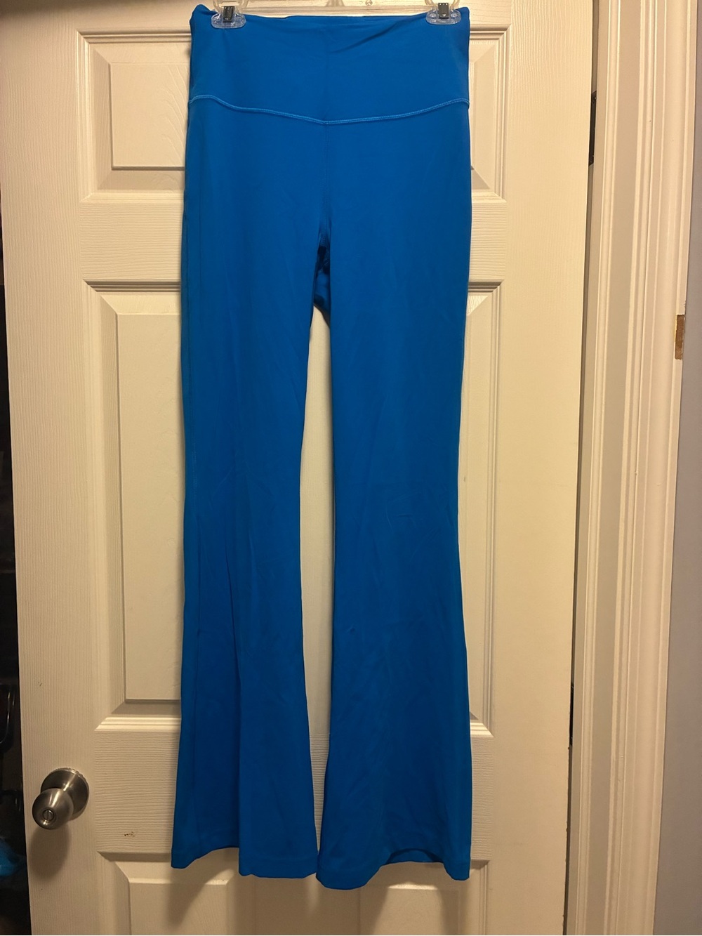 lululemon athletica Electric Blue Groove Nulu Hire Rise Flared Pant poolside sz8